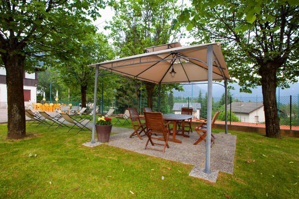Hotel Migliorati Castione della Presolana Extérieur photo